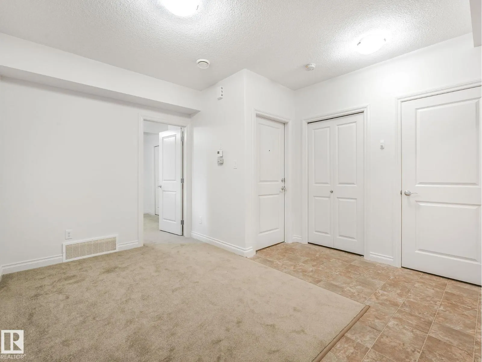 22223 89 AV NW NW