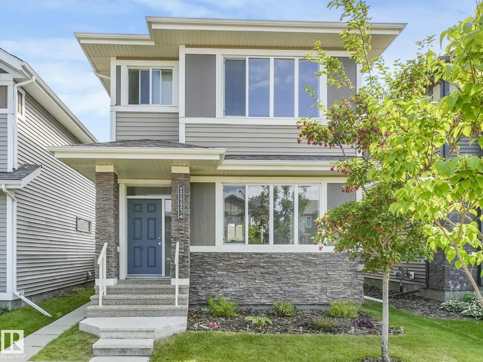 22223 89 AV NW NW