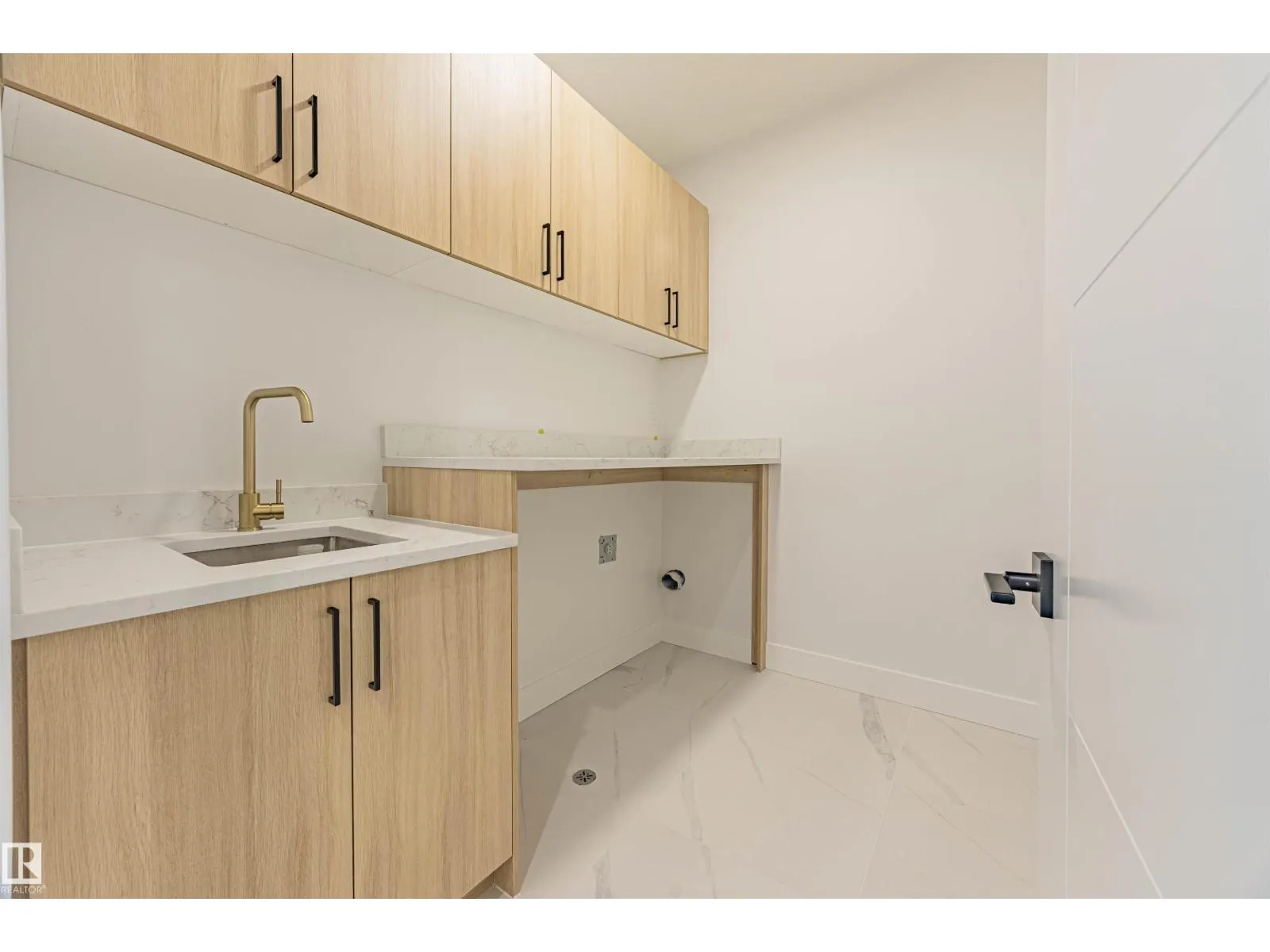 25 BIRKSHIRE CR