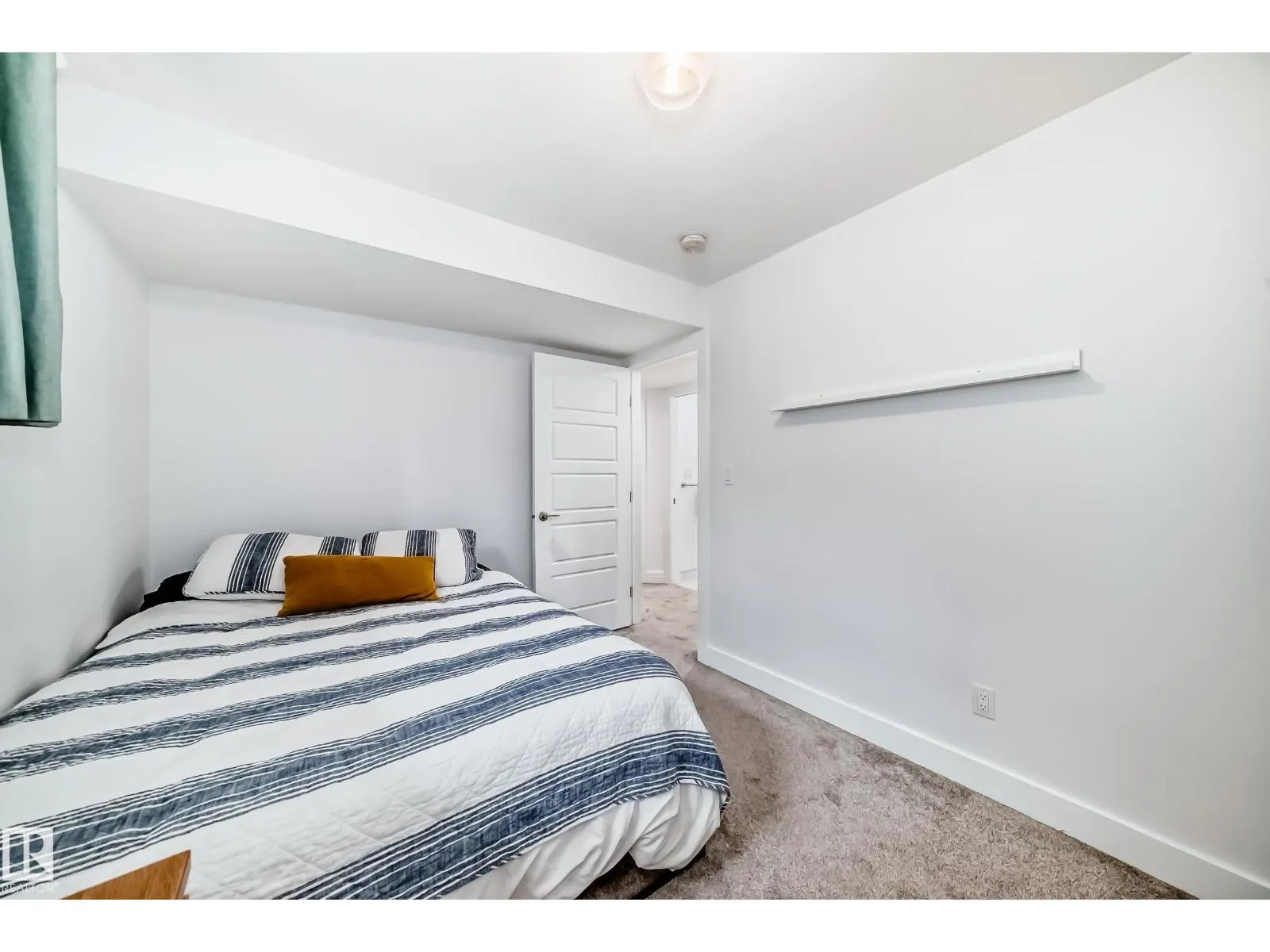 29 PETER ST