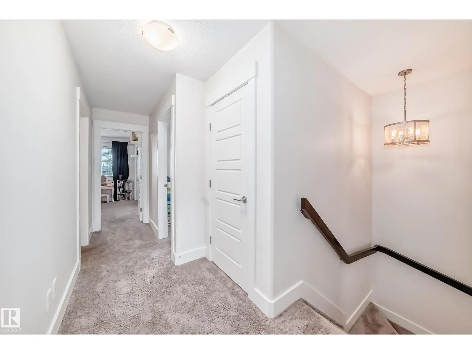 29 PETER ST