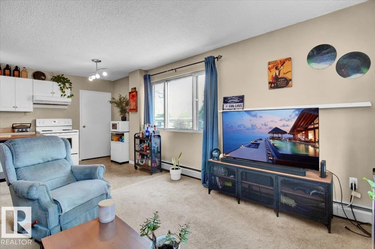 #304 10021 116 ST NW