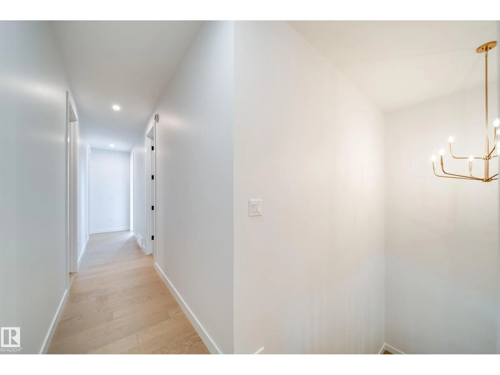6003 111 AV NW