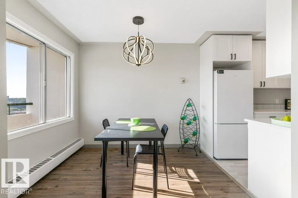 #1204 9725 106 ST NW