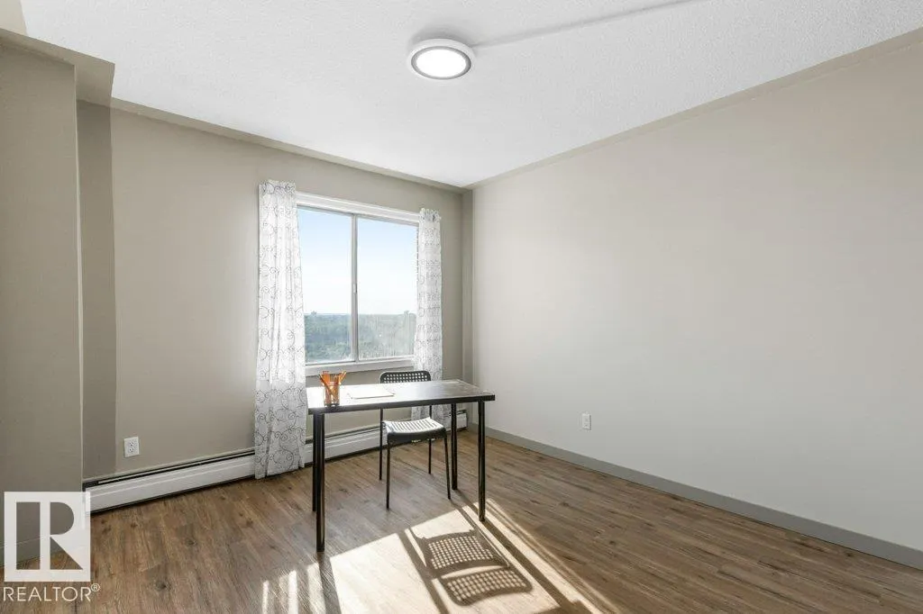 #1204 9725 106 ST NW