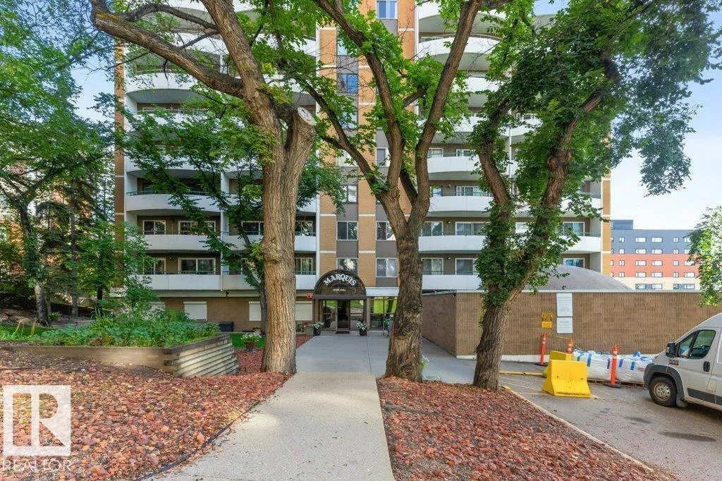 #1204 9725 106 ST NW