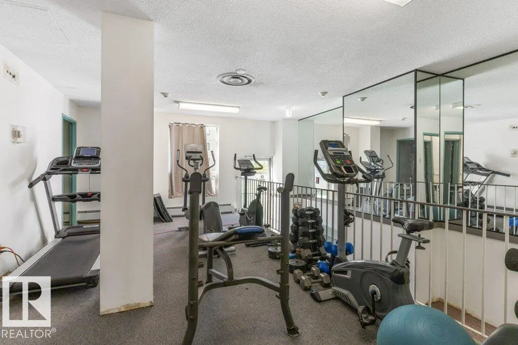 #1204 9725 106 ST NW