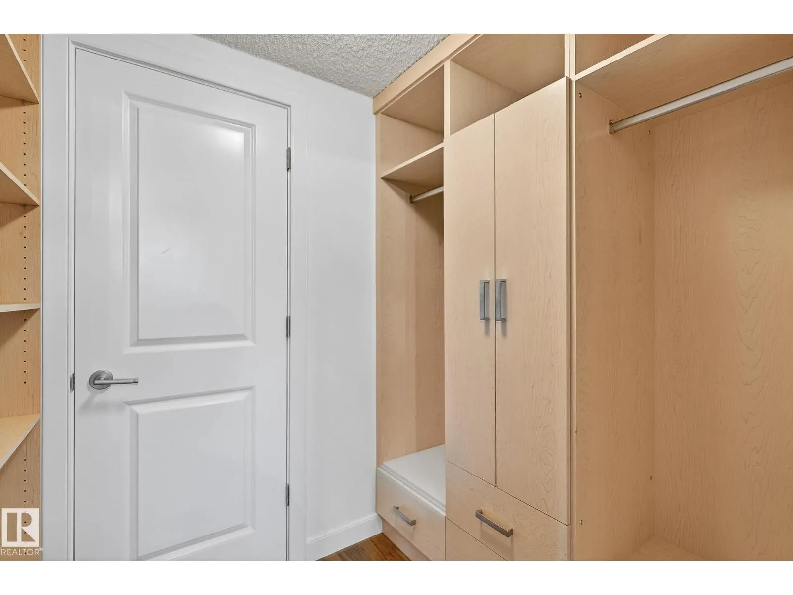 #306 9316 82 AV NW NW