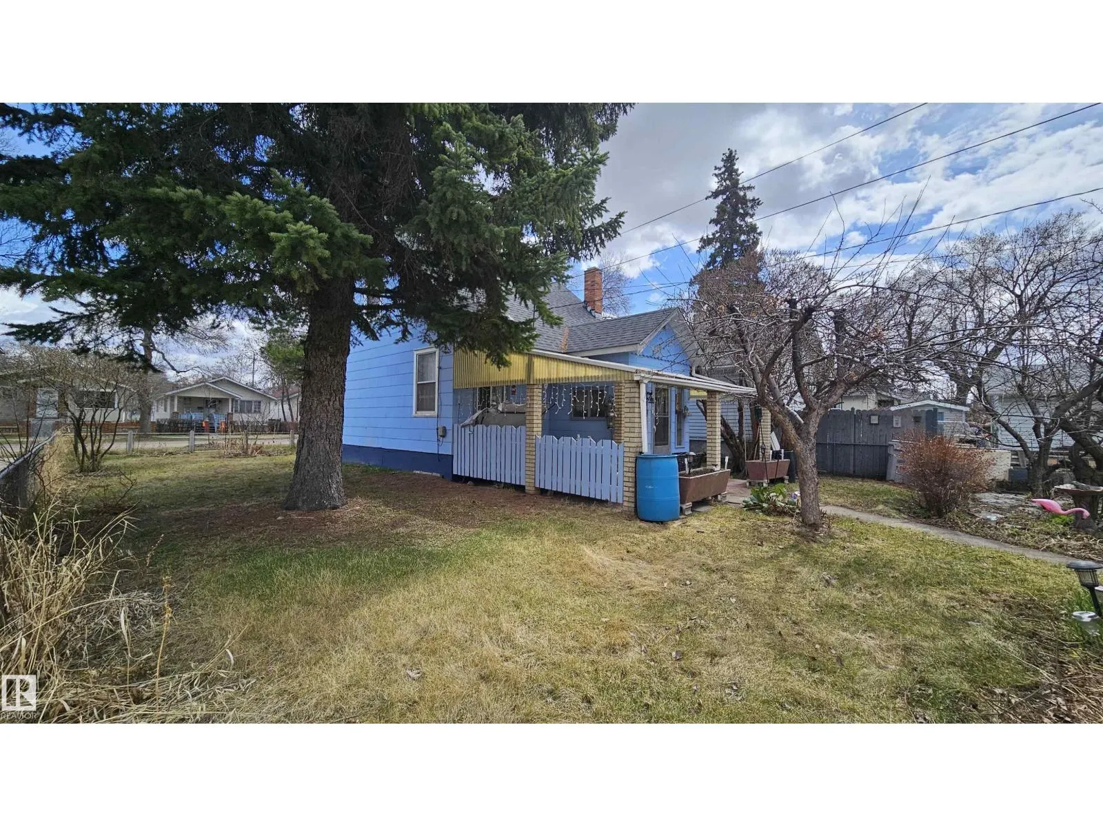 11512 86 ST NW