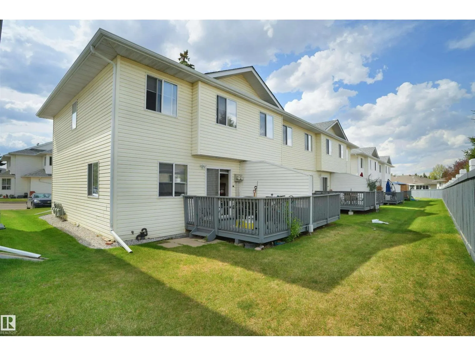 #5 1033 YOUVILLE DR NW