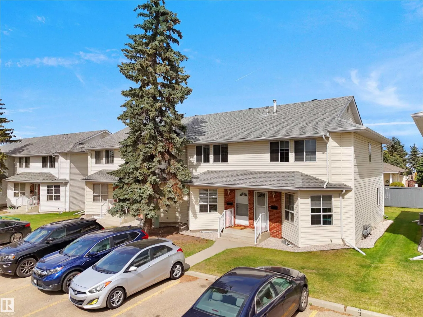 #5 1033 YOUVILLE DR NW
