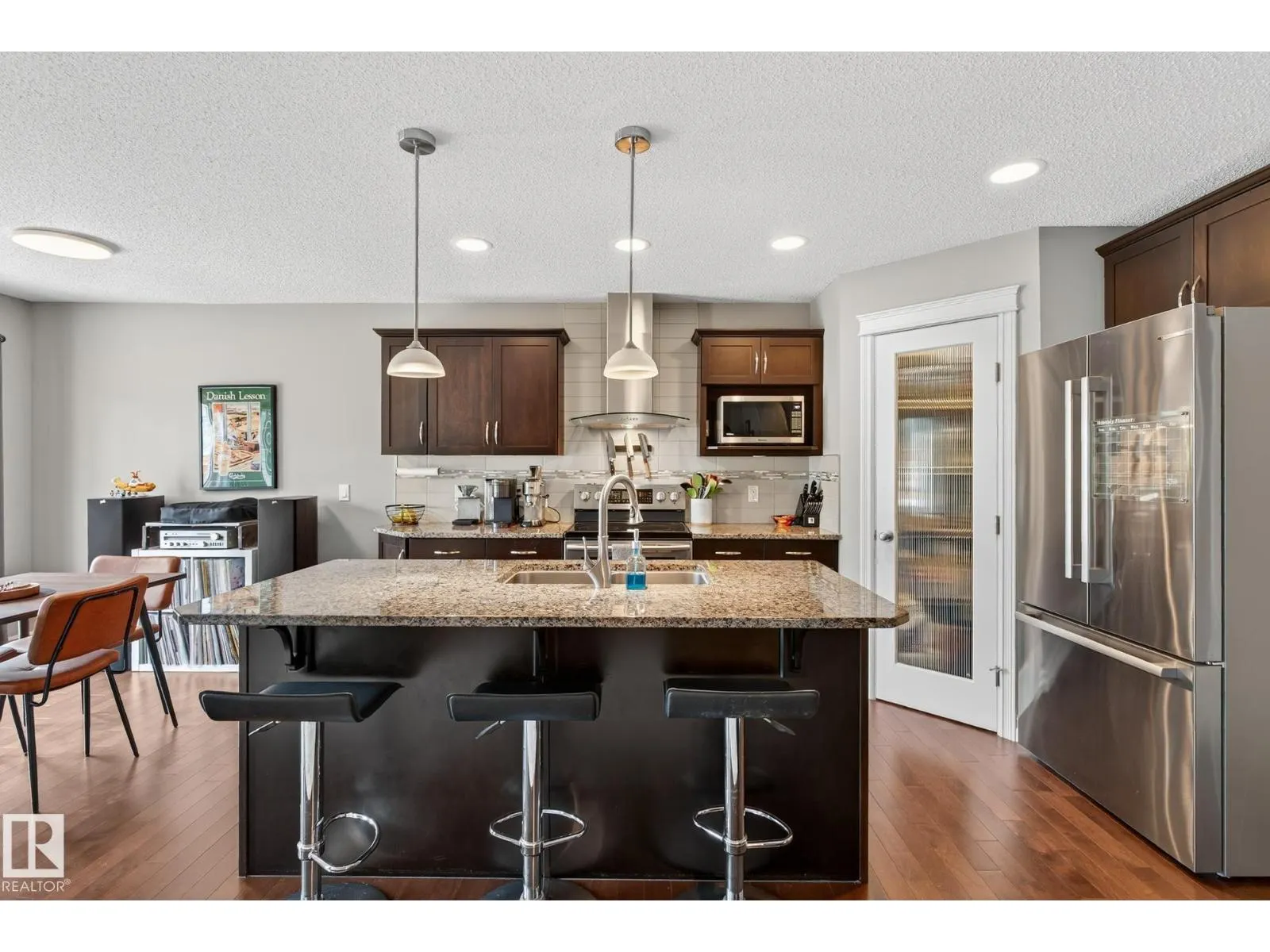 16833 120 ST NW