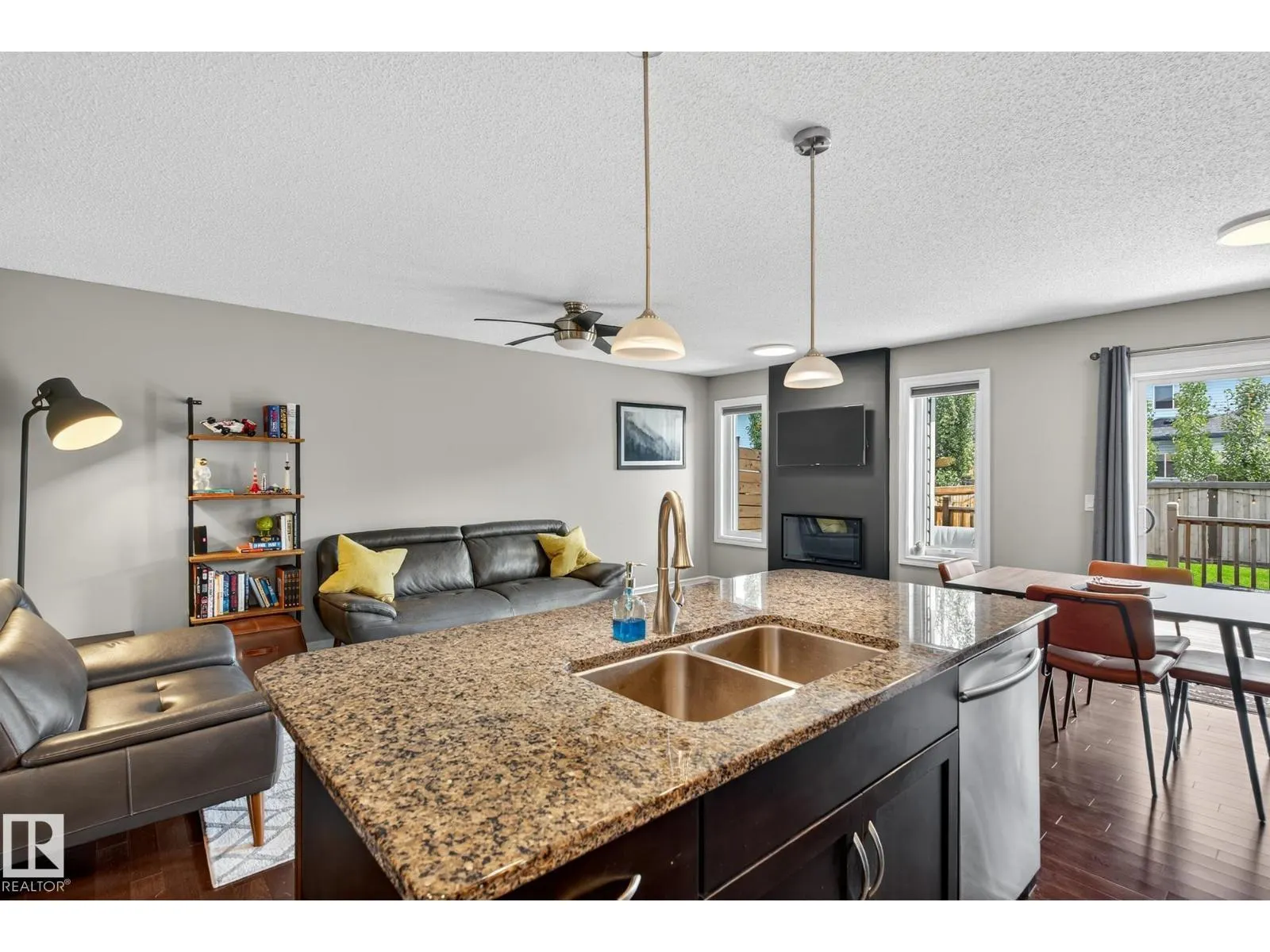16833 120 ST NW