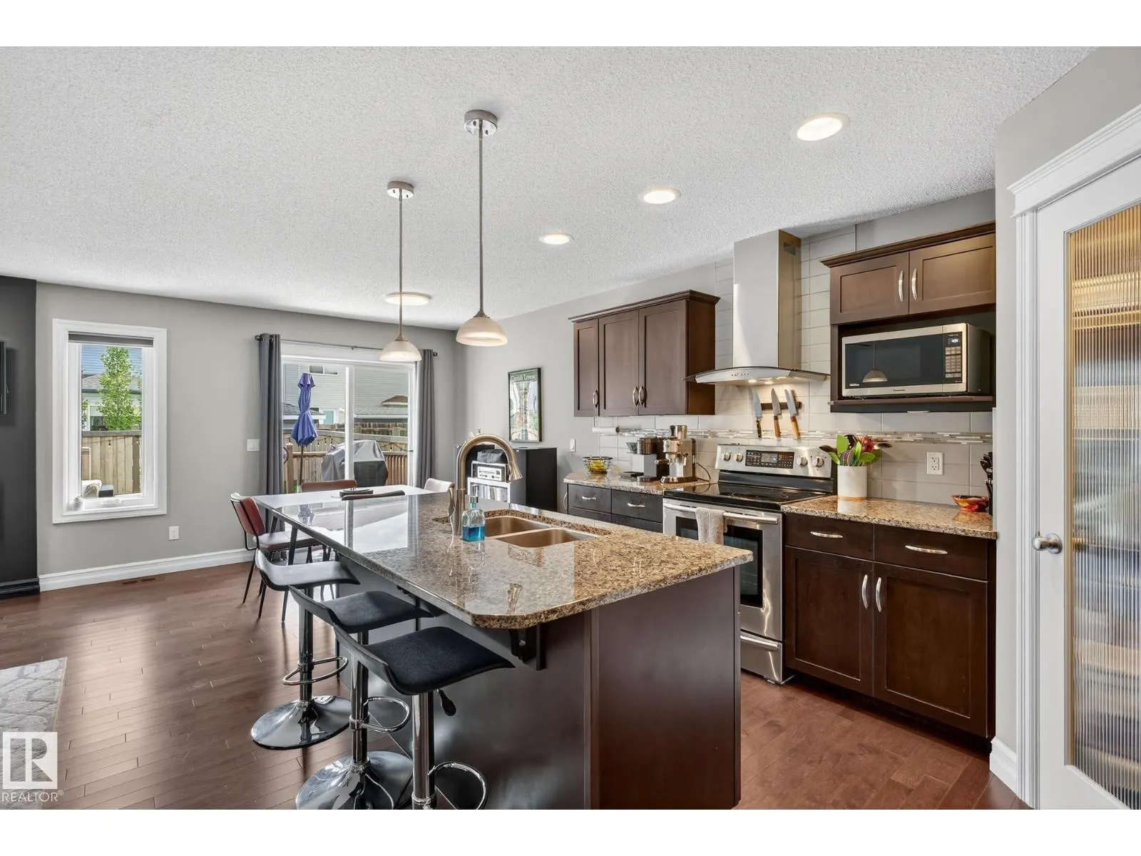 16833 120 ST NW