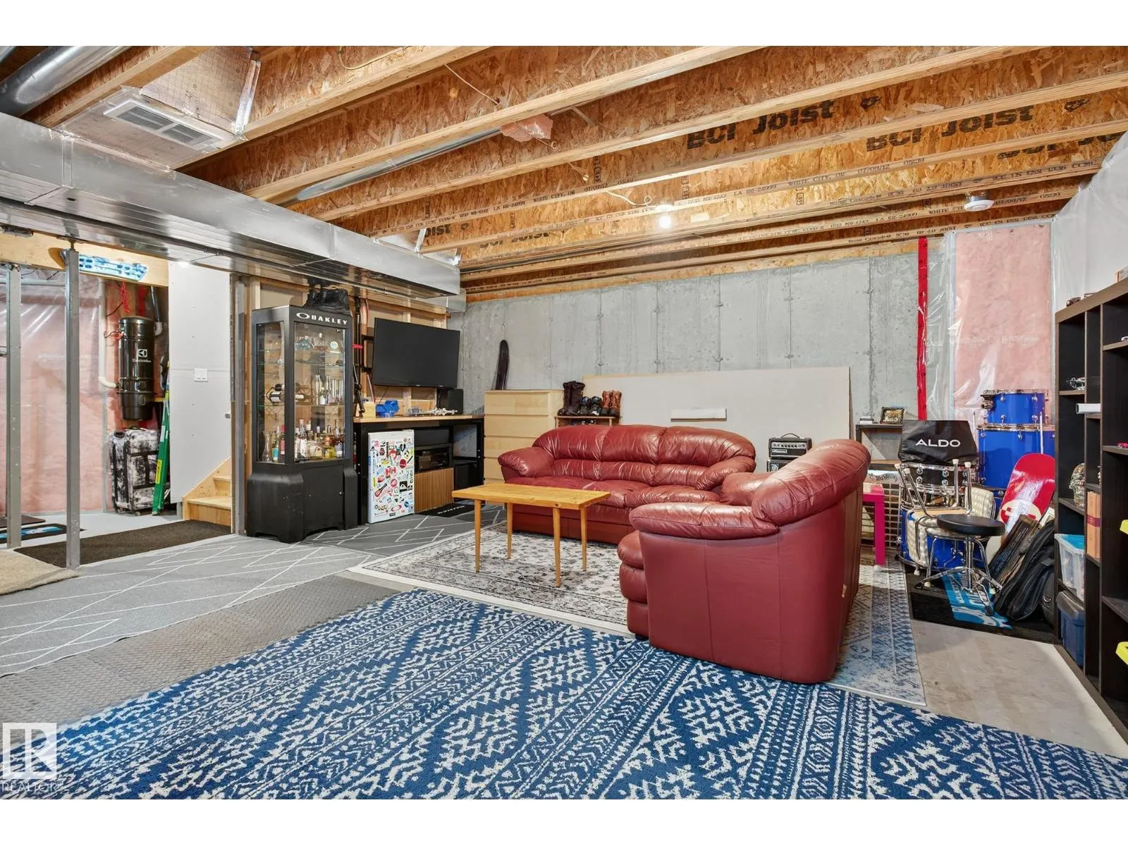 16833 120 ST NW