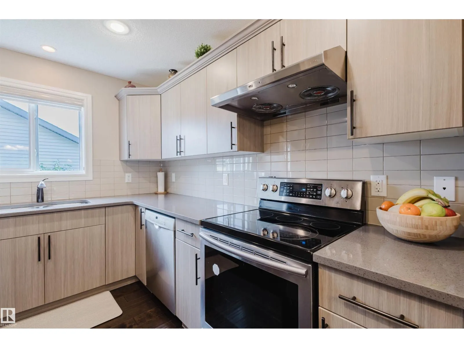 2261 Casey CR SW