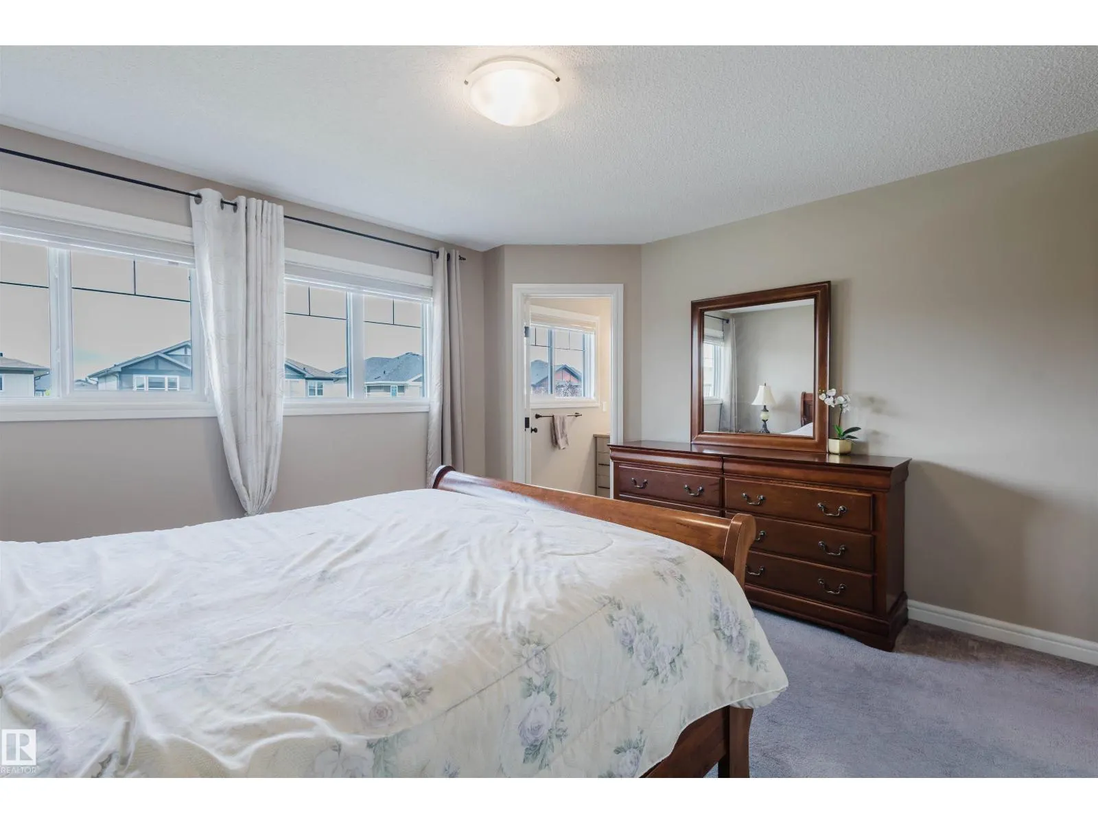 2261 Casey CR SW
