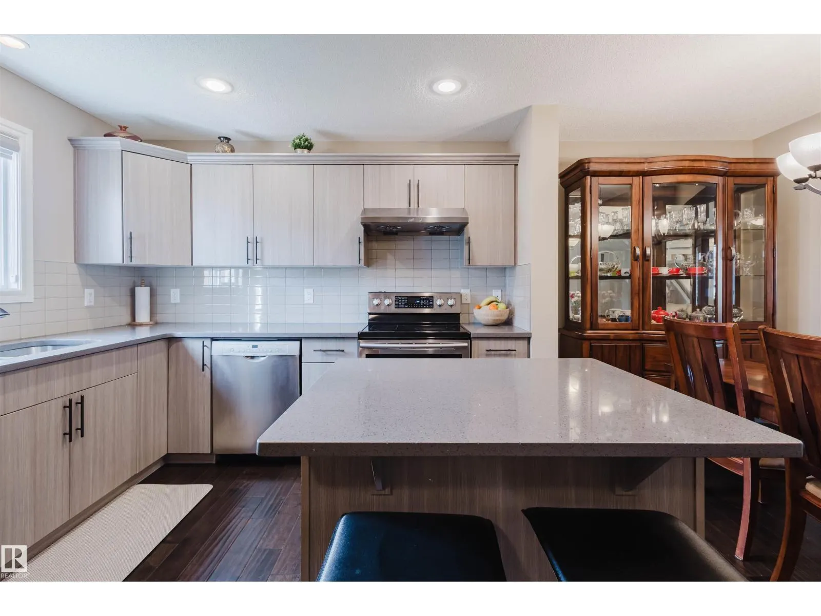 2261 Casey CR SW