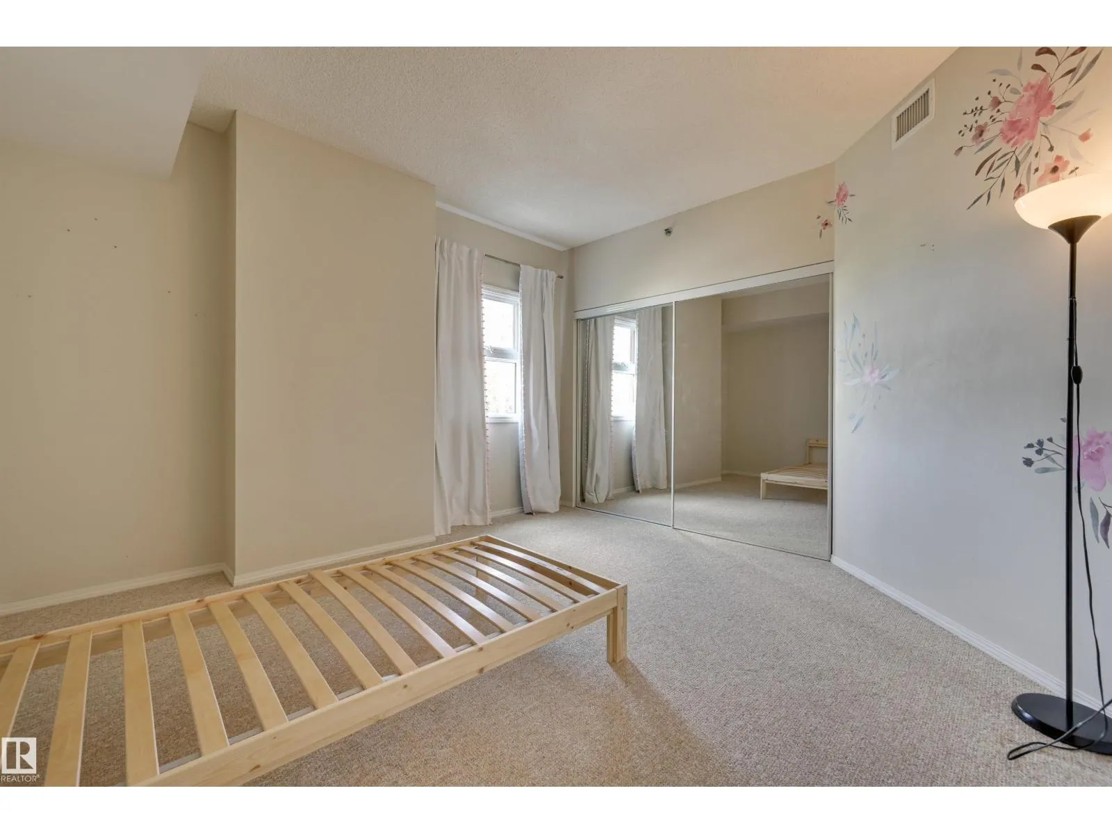#501 9708 110 ST NW