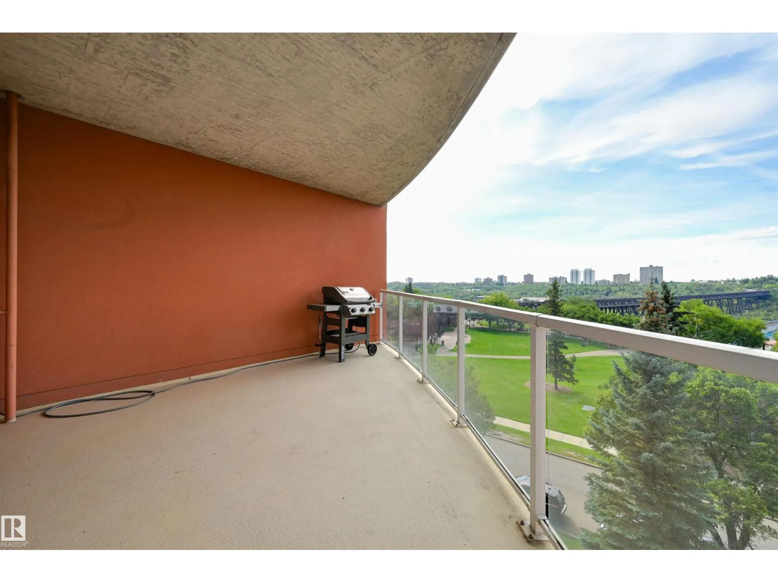 #501 9708 110 ST NW