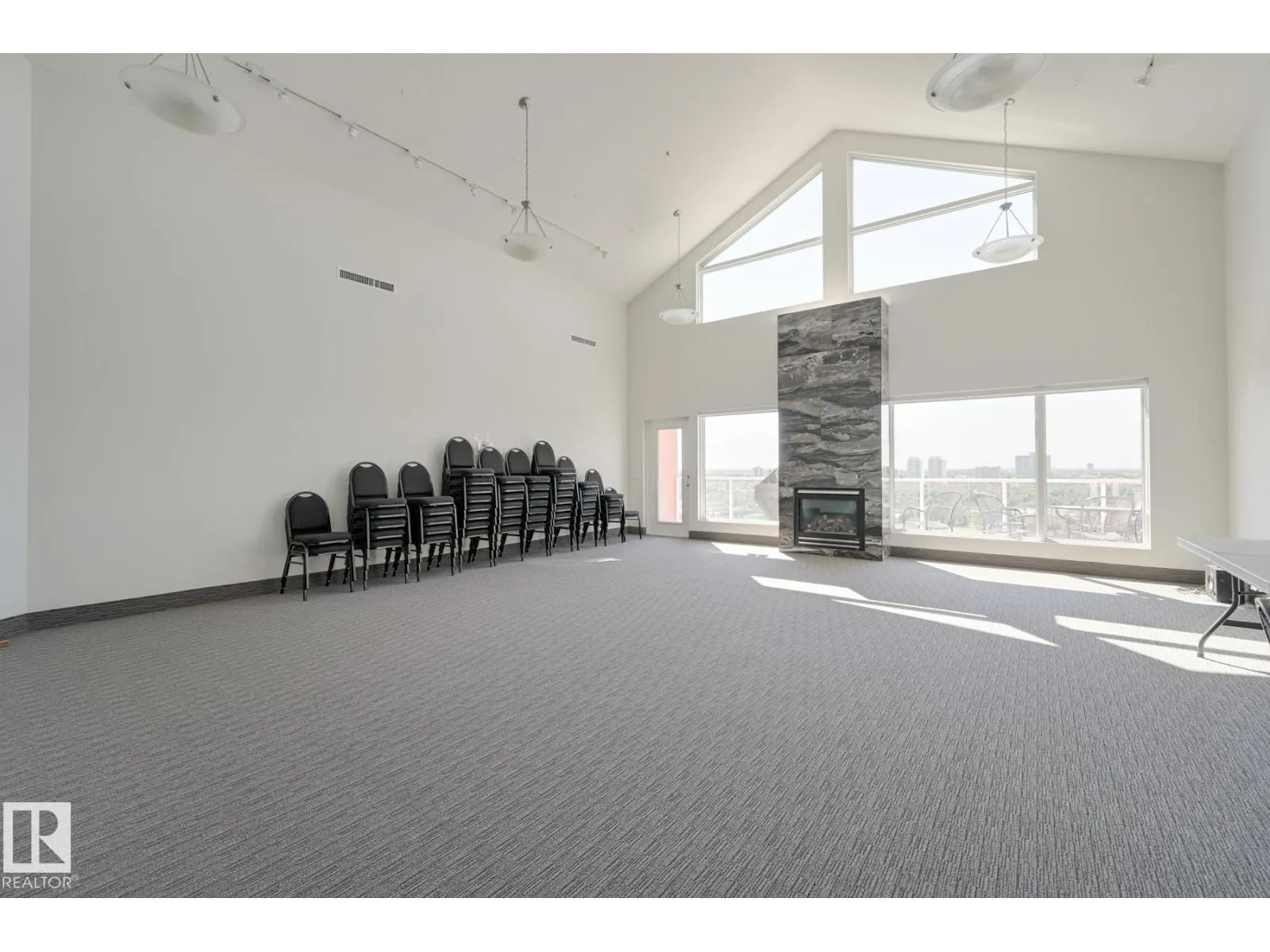 #501 9708 110 ST NW