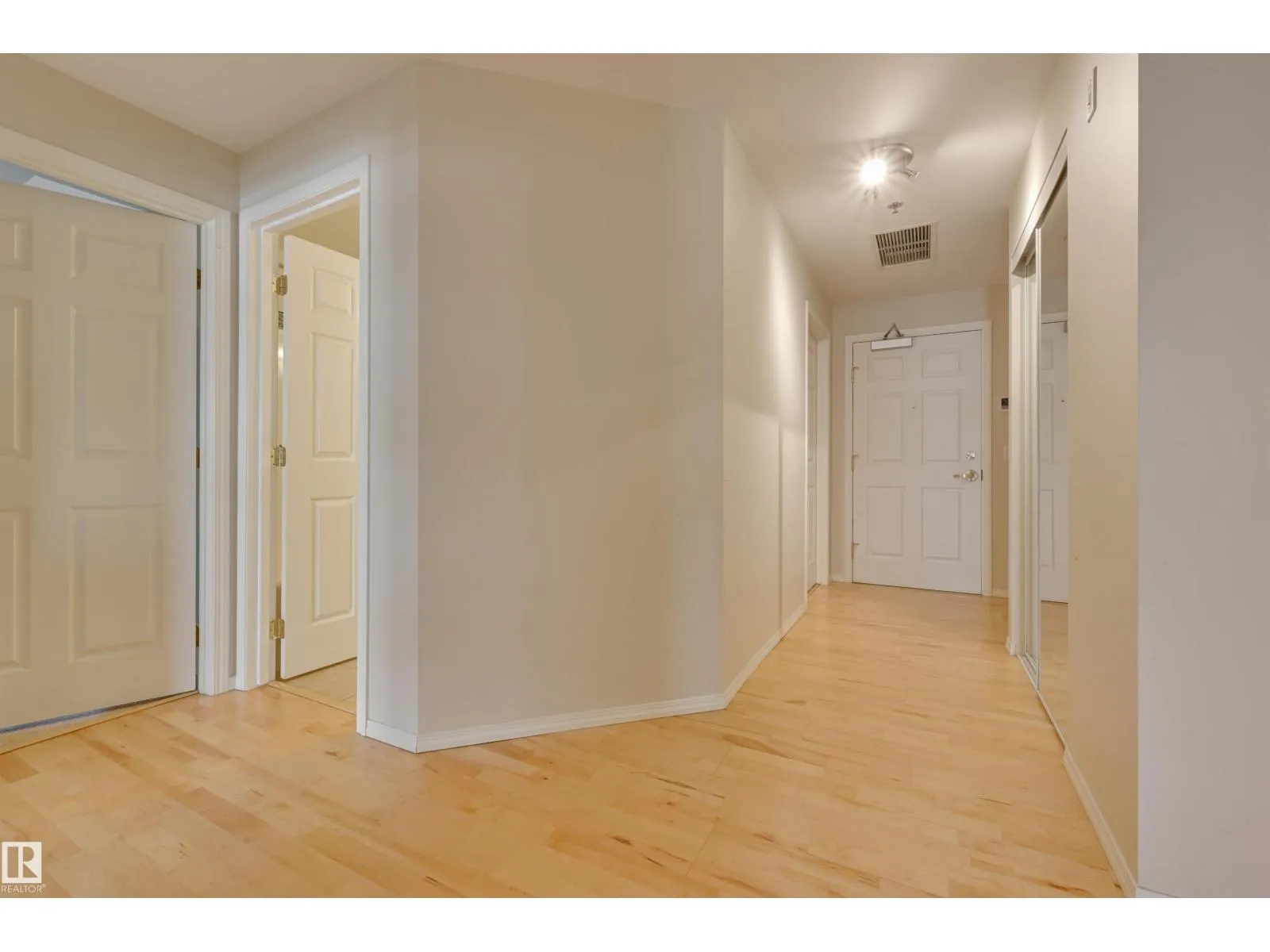#501 9708 110 ST NW