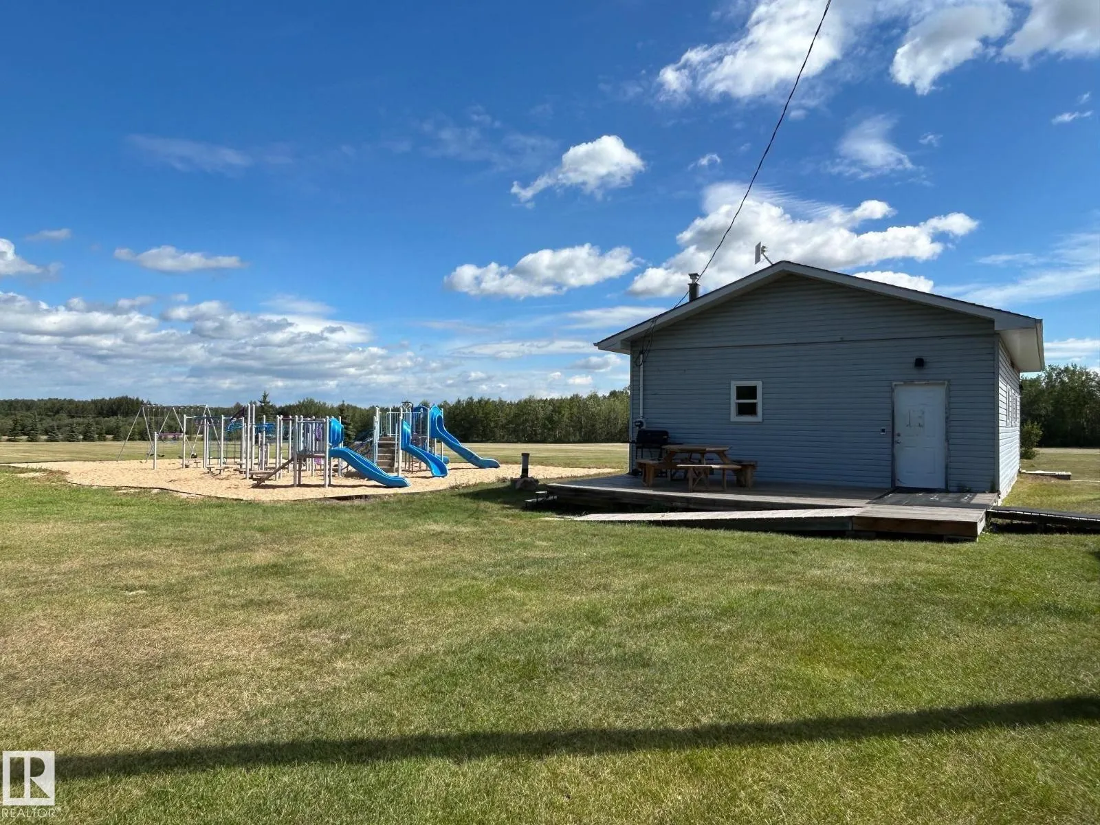 #206 23229 SH 651