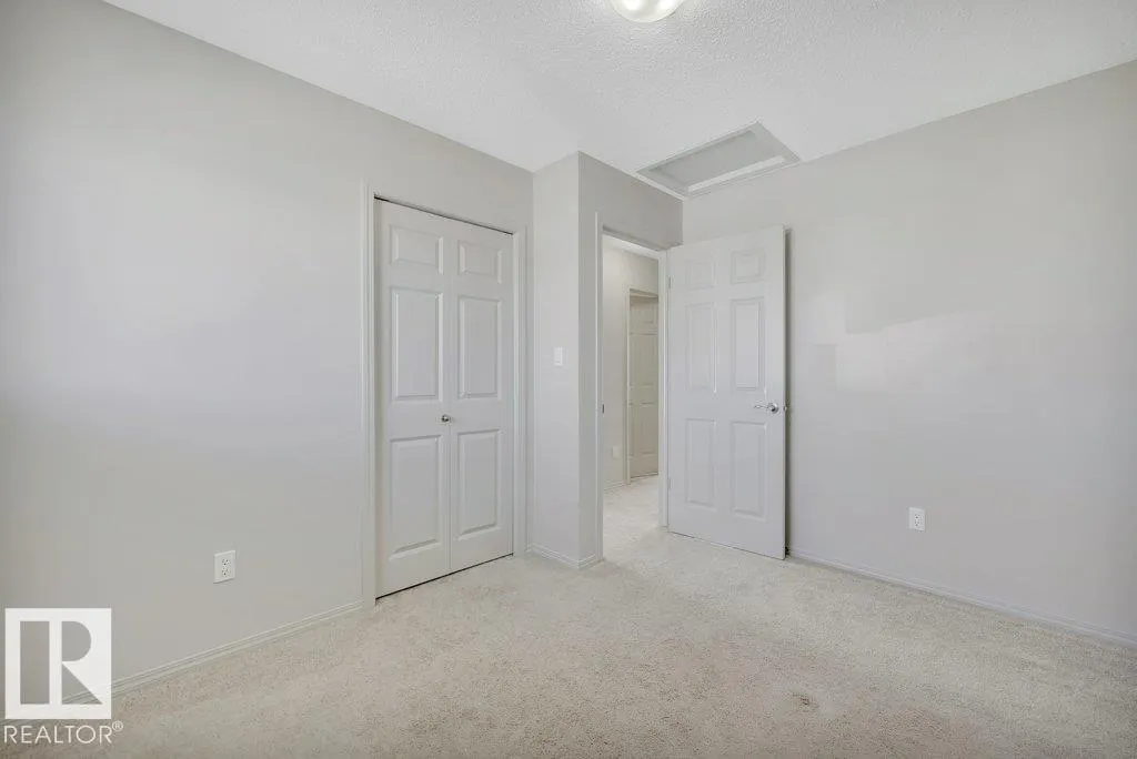 1 SIMMONDS PL