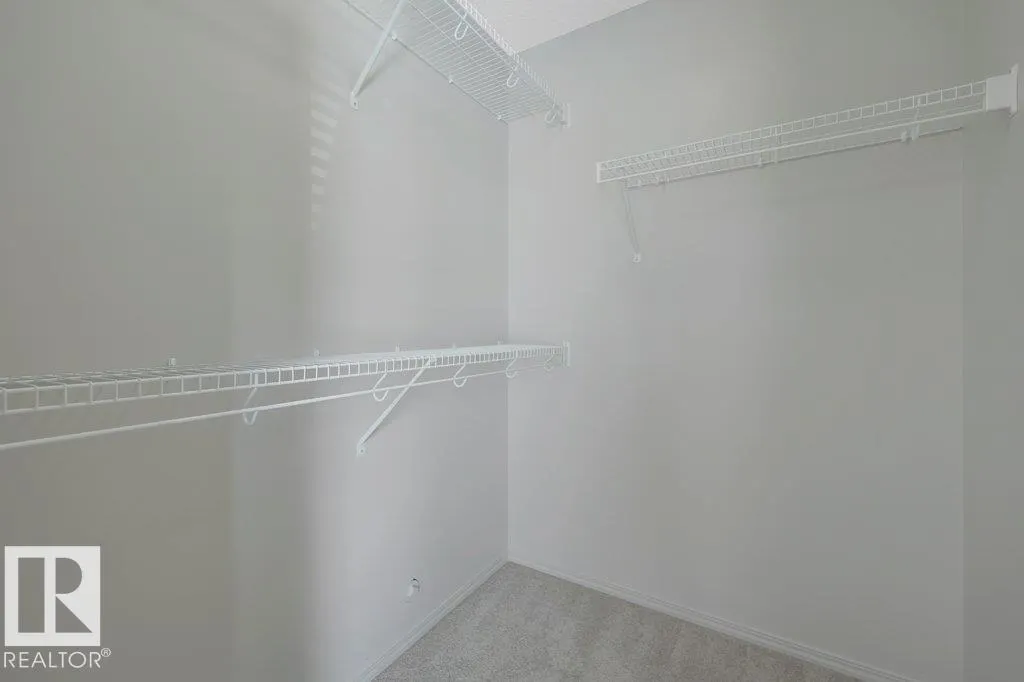 1 SIMMONDS PL