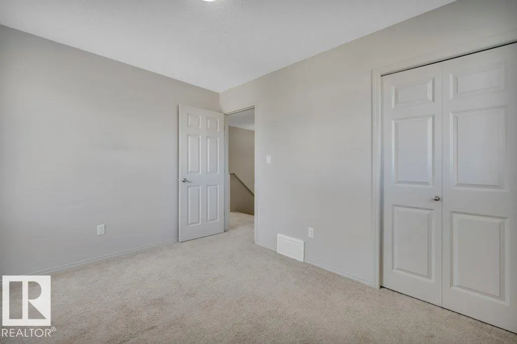 1 SIMMONDS PL