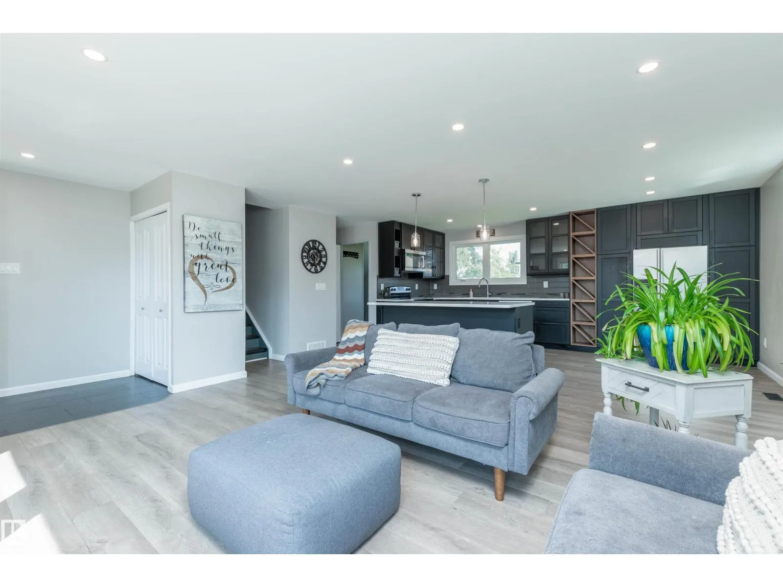 3513 36 ST