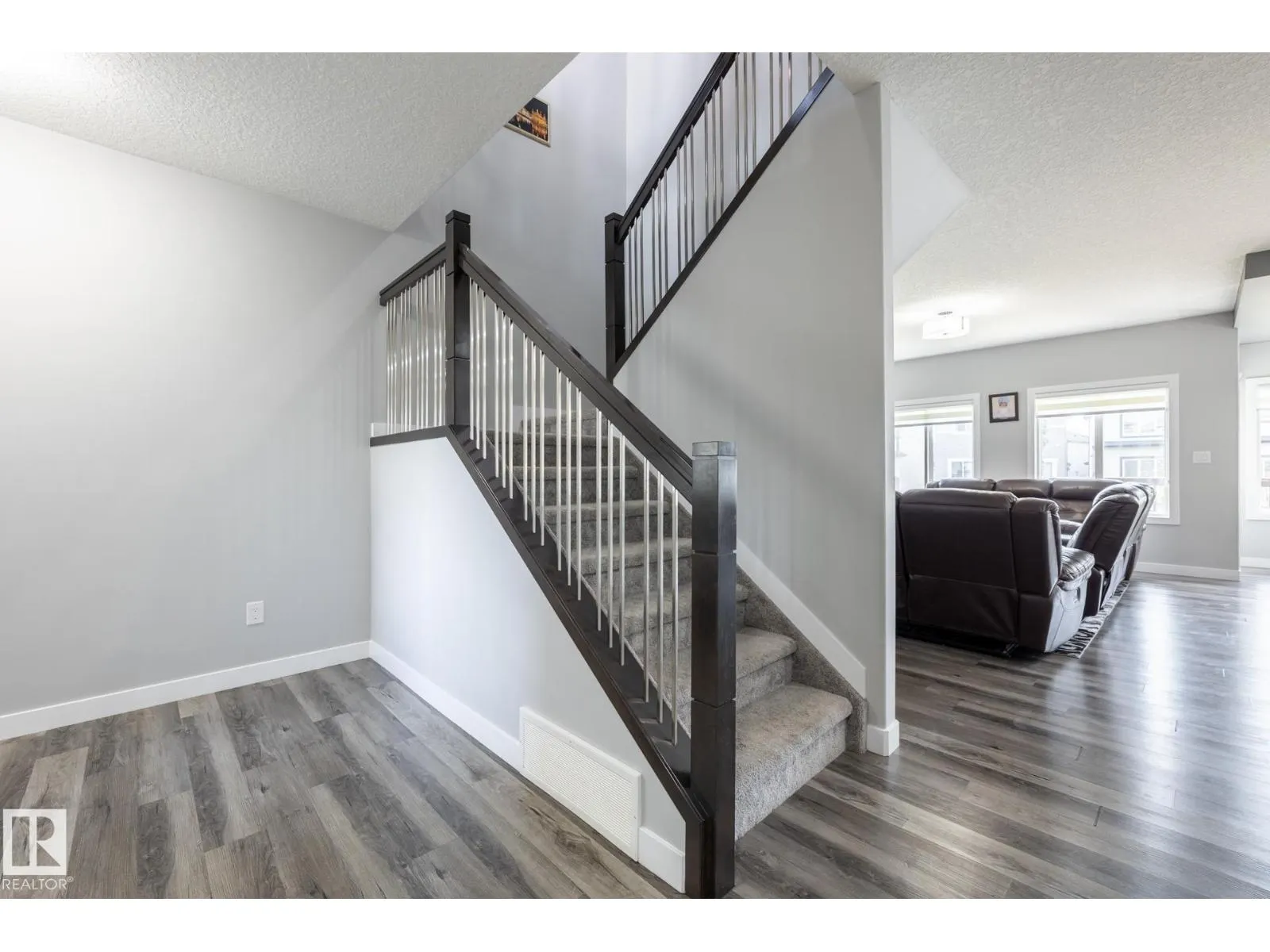 9327 COOPER BEND BN SW