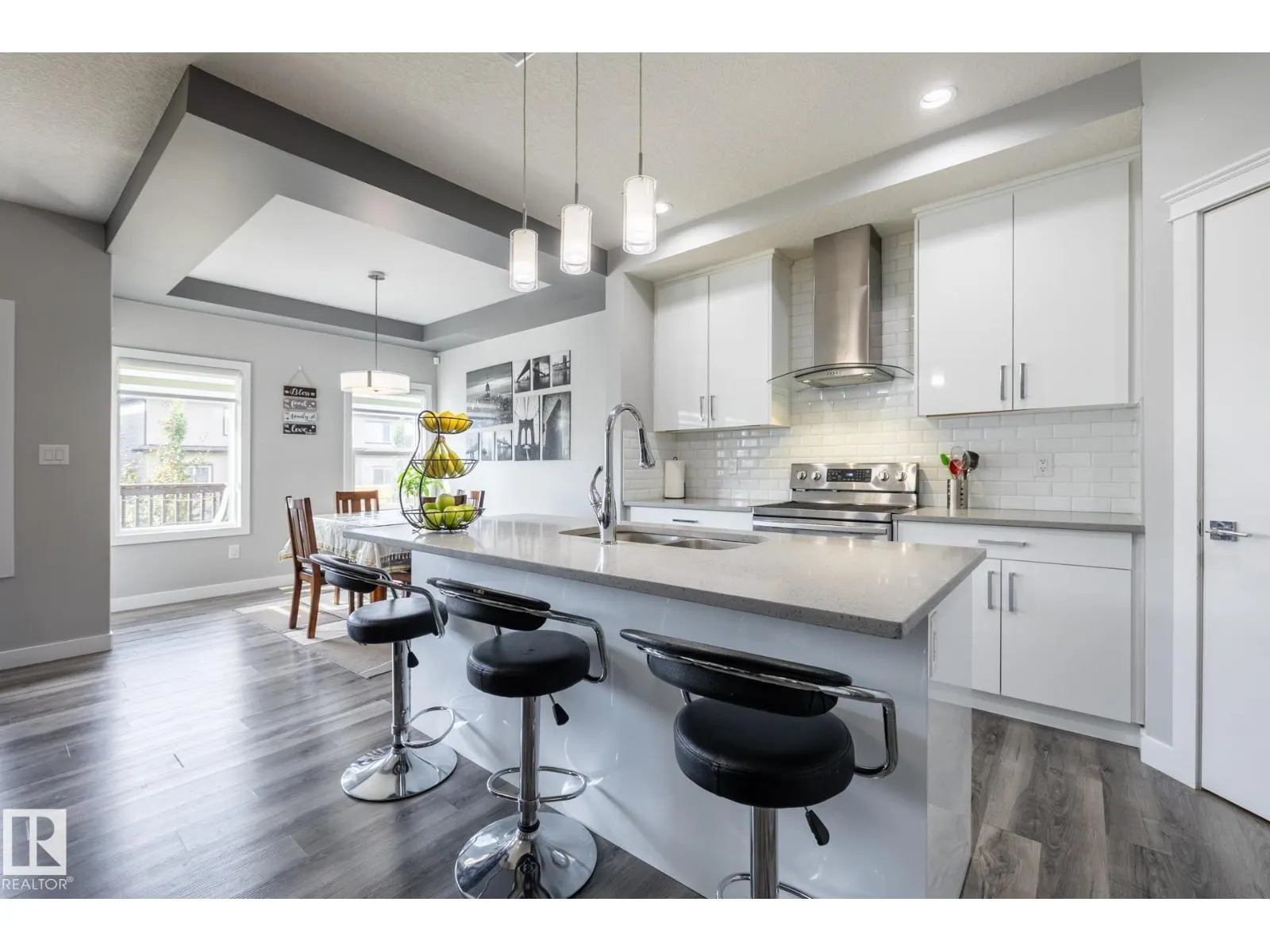 9327 COOPER BEND BN SW