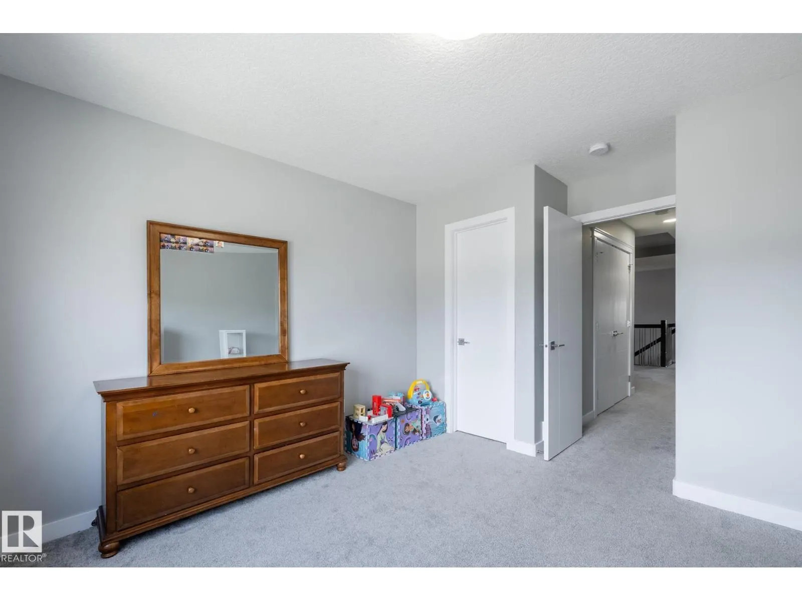 9327 COOPER BEND BN SW