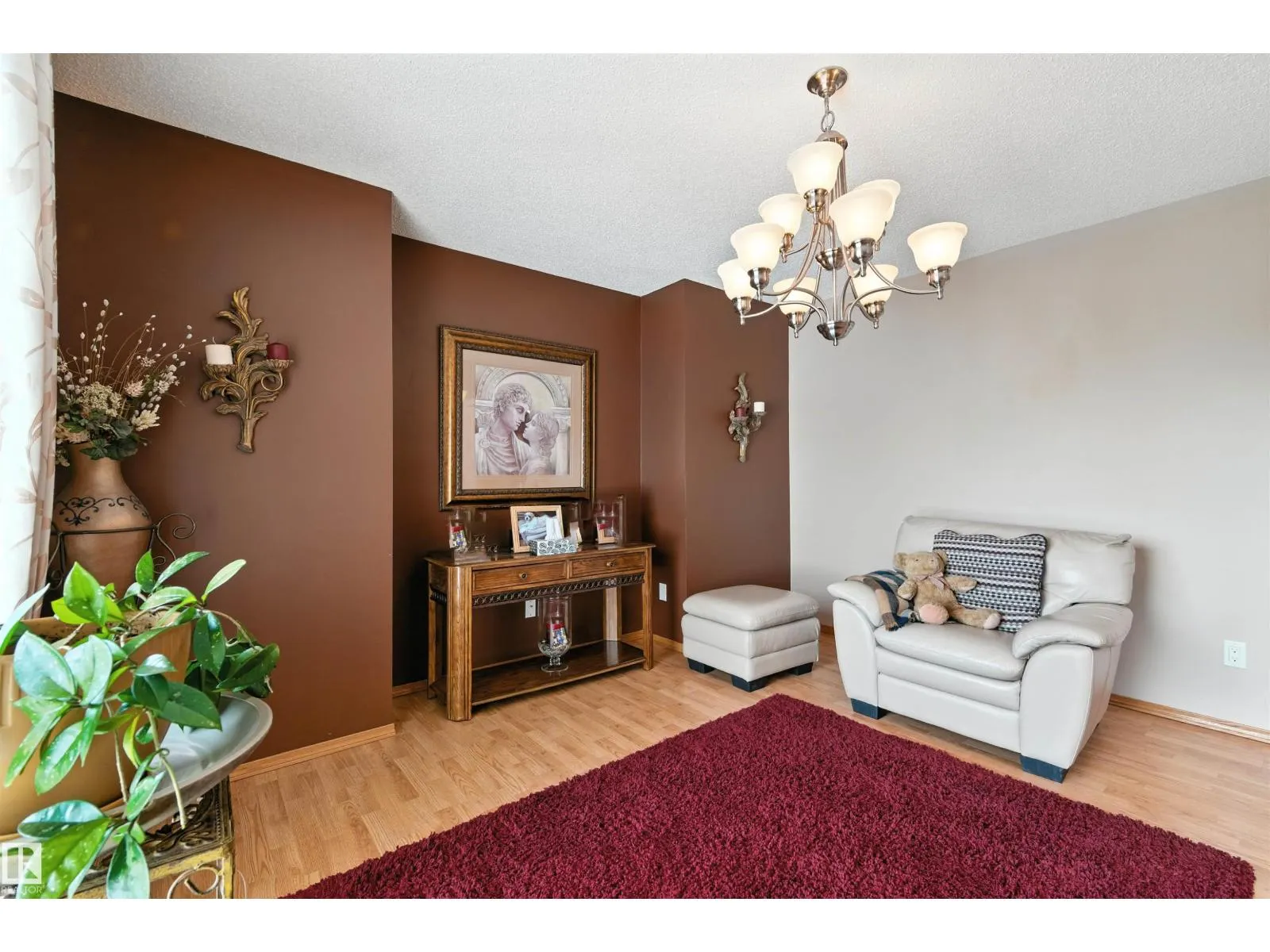 18020 101 ST NW