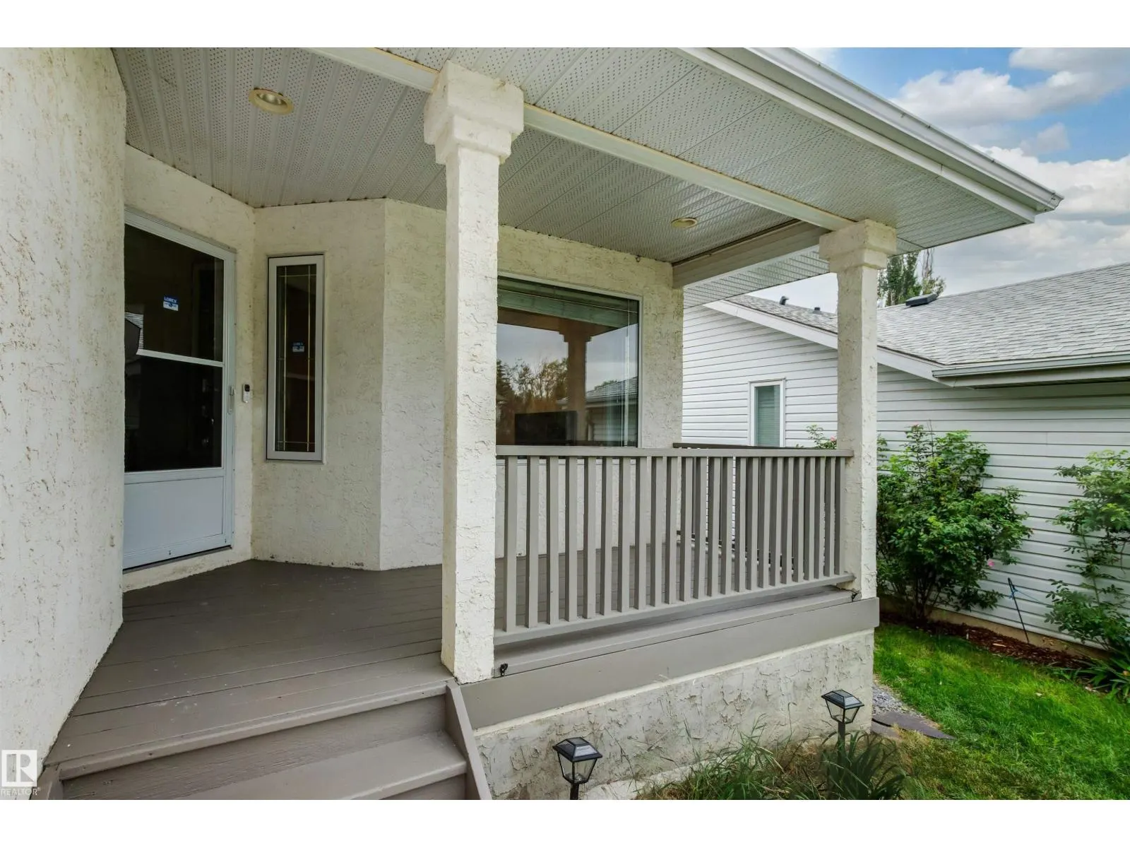 7 HAMPTON CR