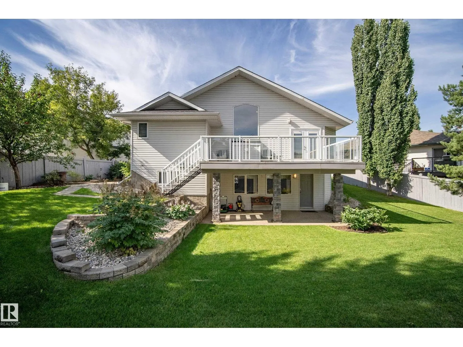 6 Hunter PL