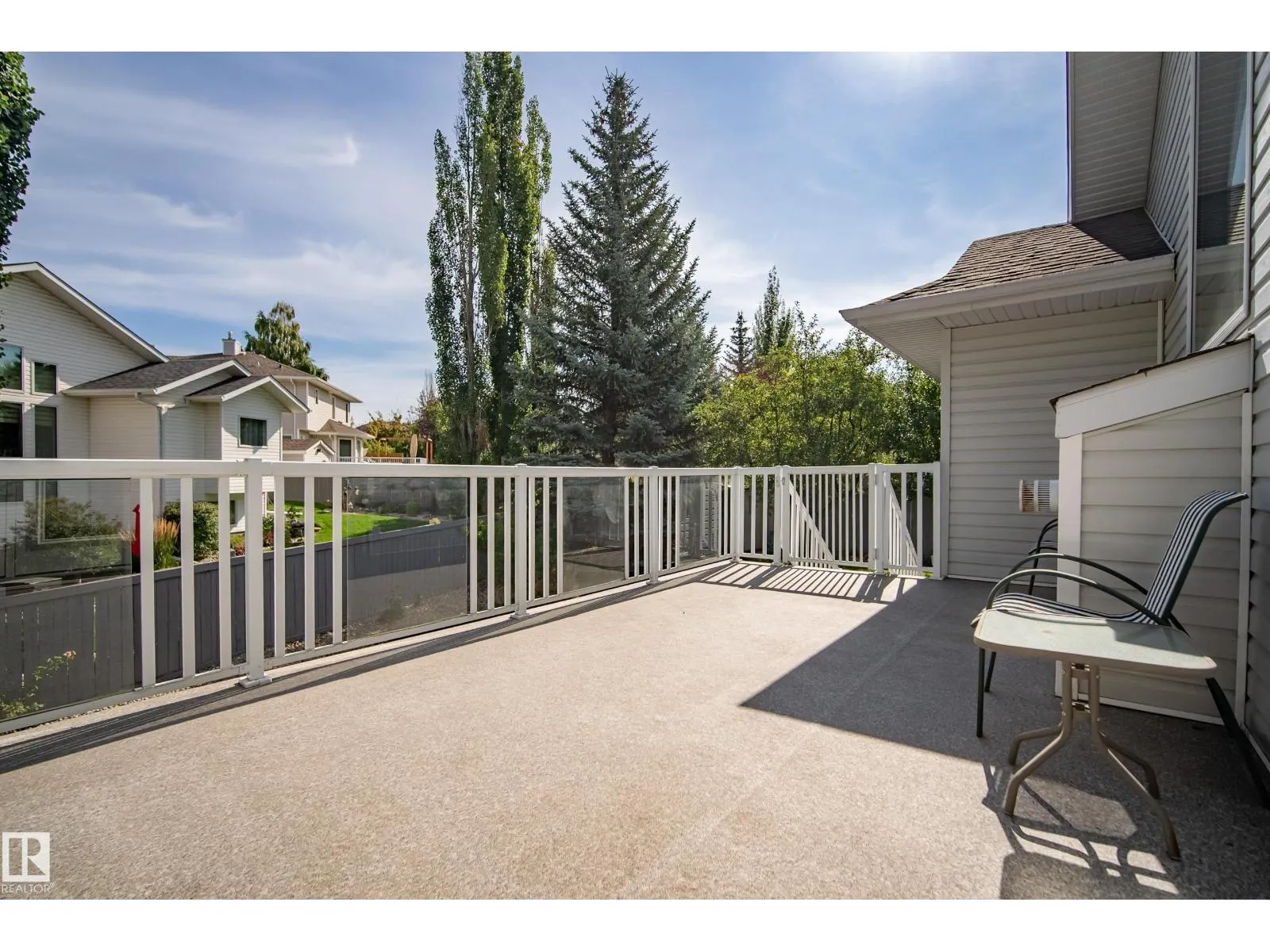 6 Hunter PL