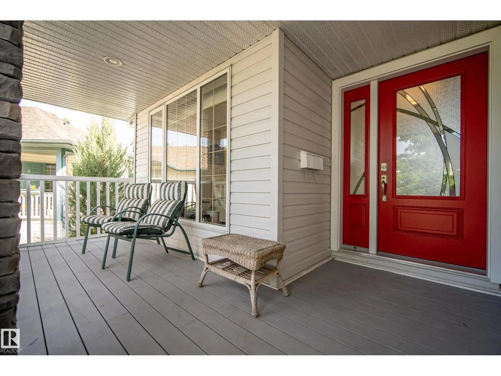 6 Hunter PL