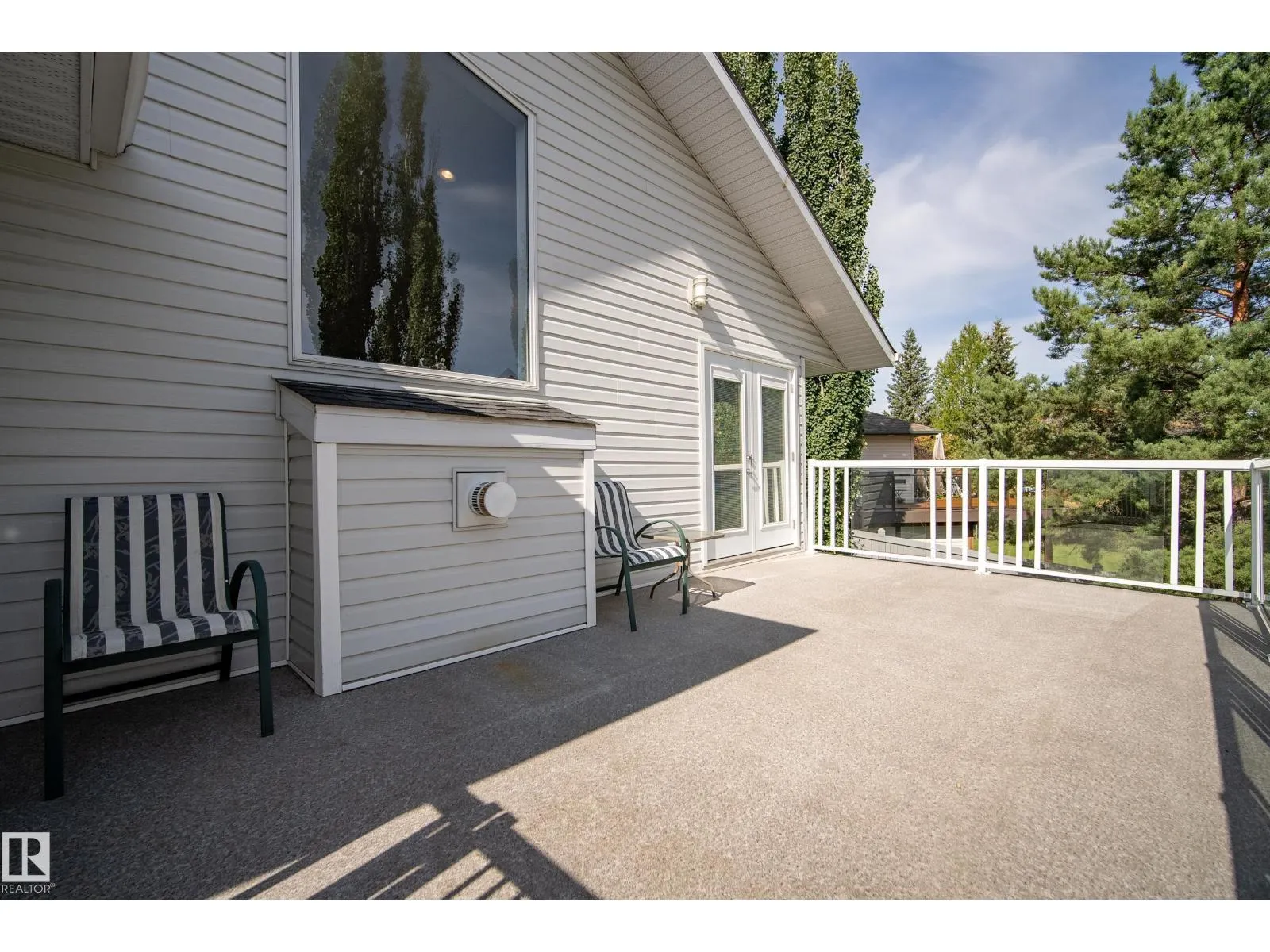 6 Hunter PL