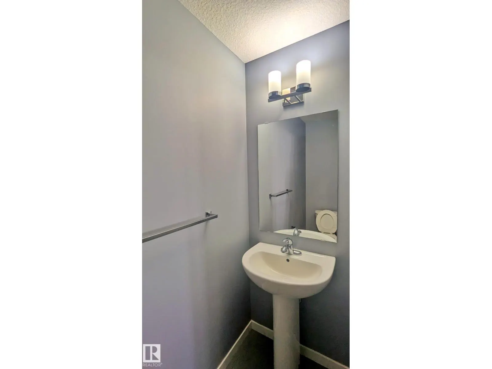 2318 CASSIDY WY SW