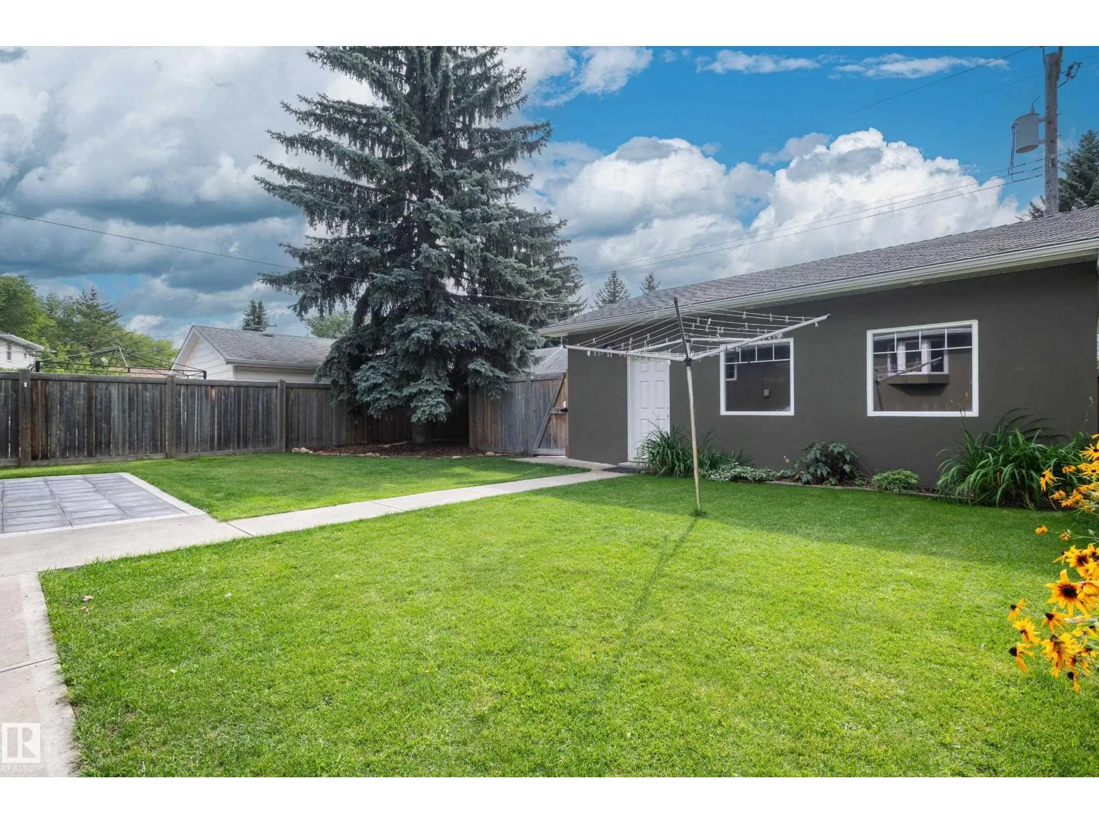 14339 92A AV NW