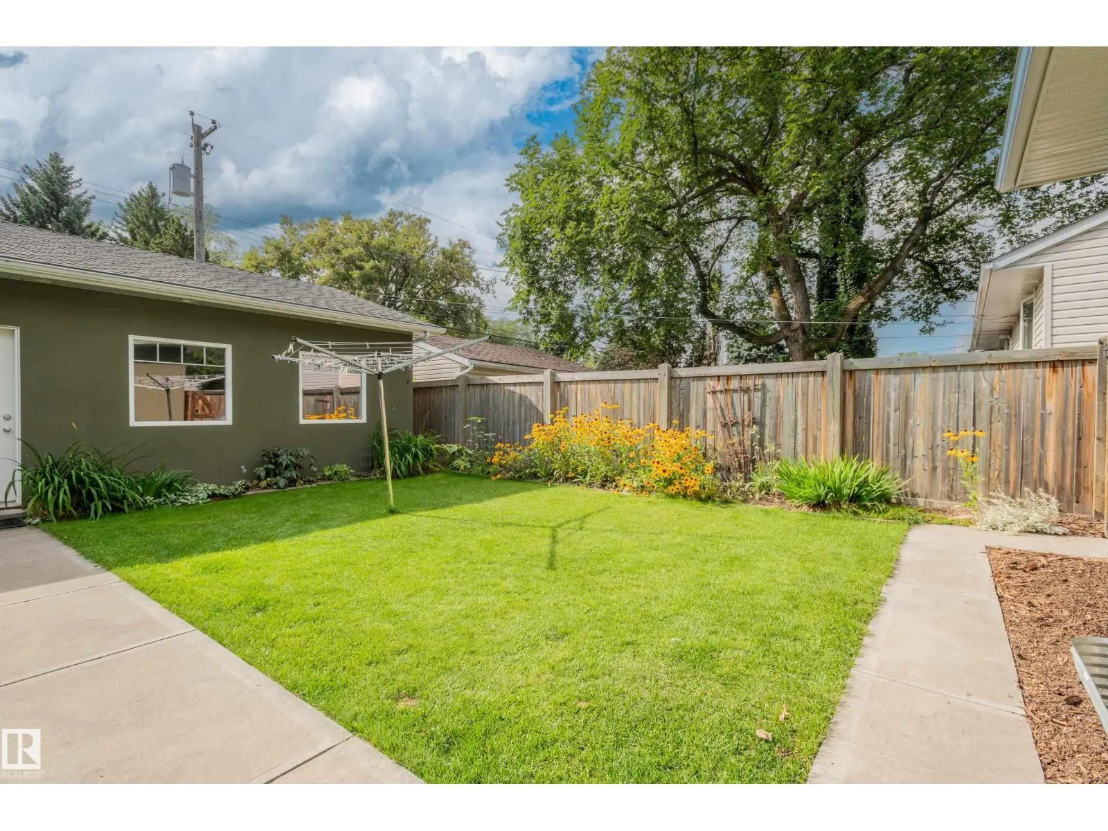 14339 92A AV NW
