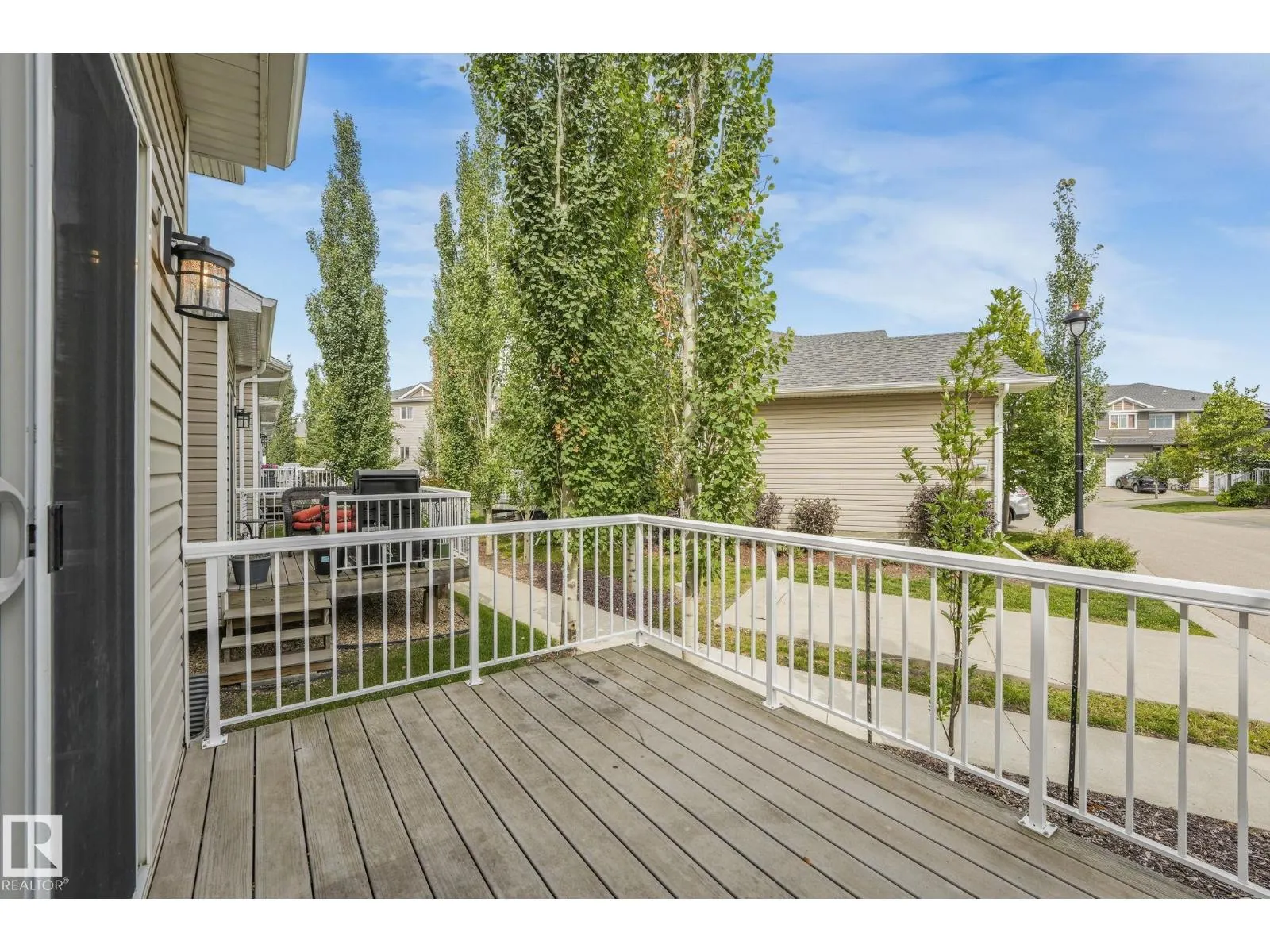 #54 18230 104A ST NW