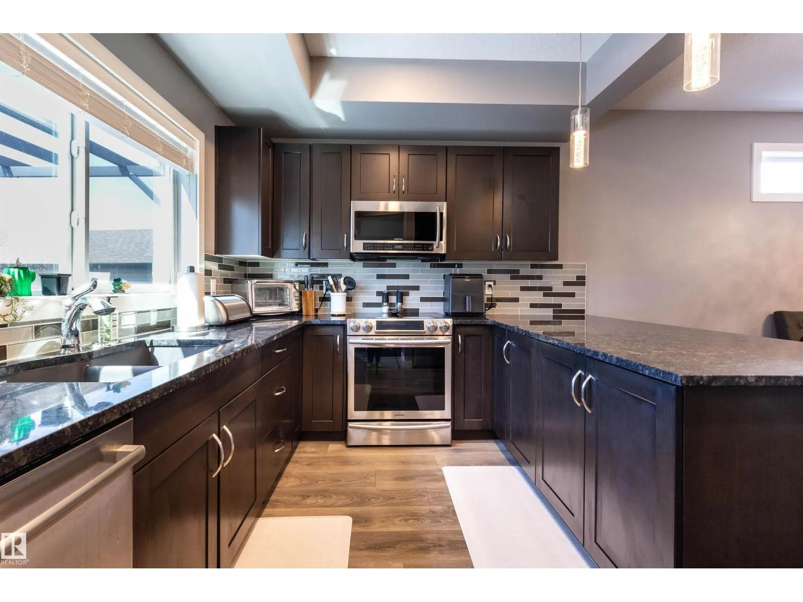 17804 59 ST NW
