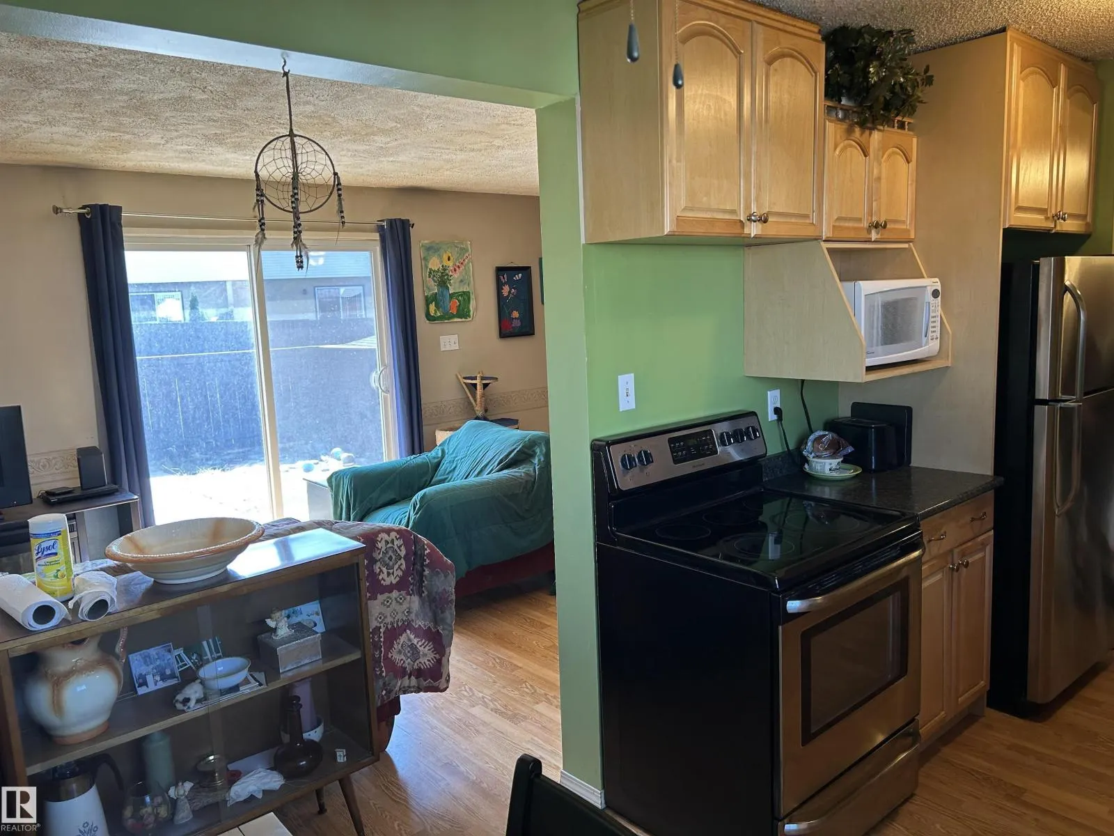 225 HARRISON DR NW