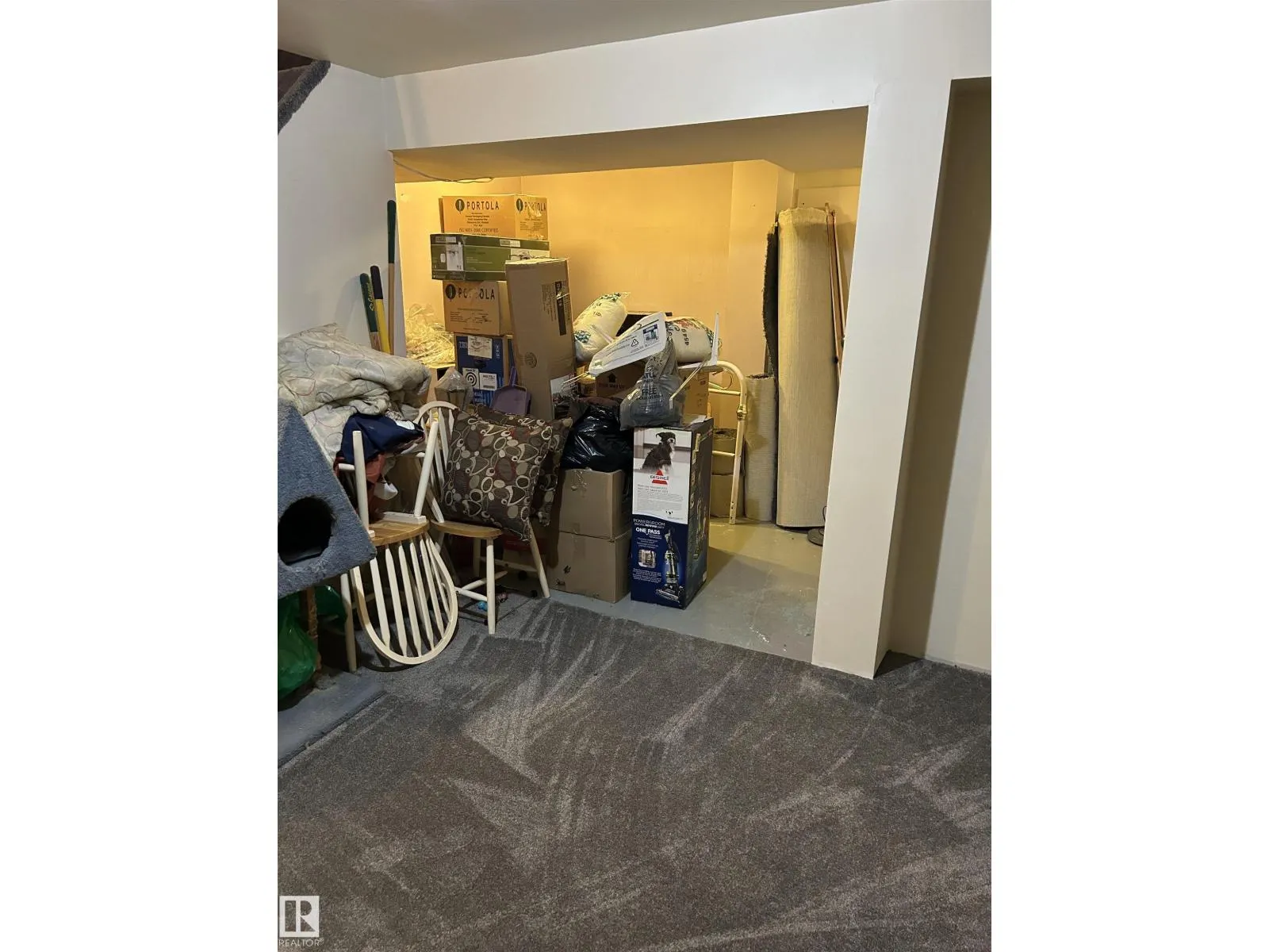 225 HARRISON DR NW