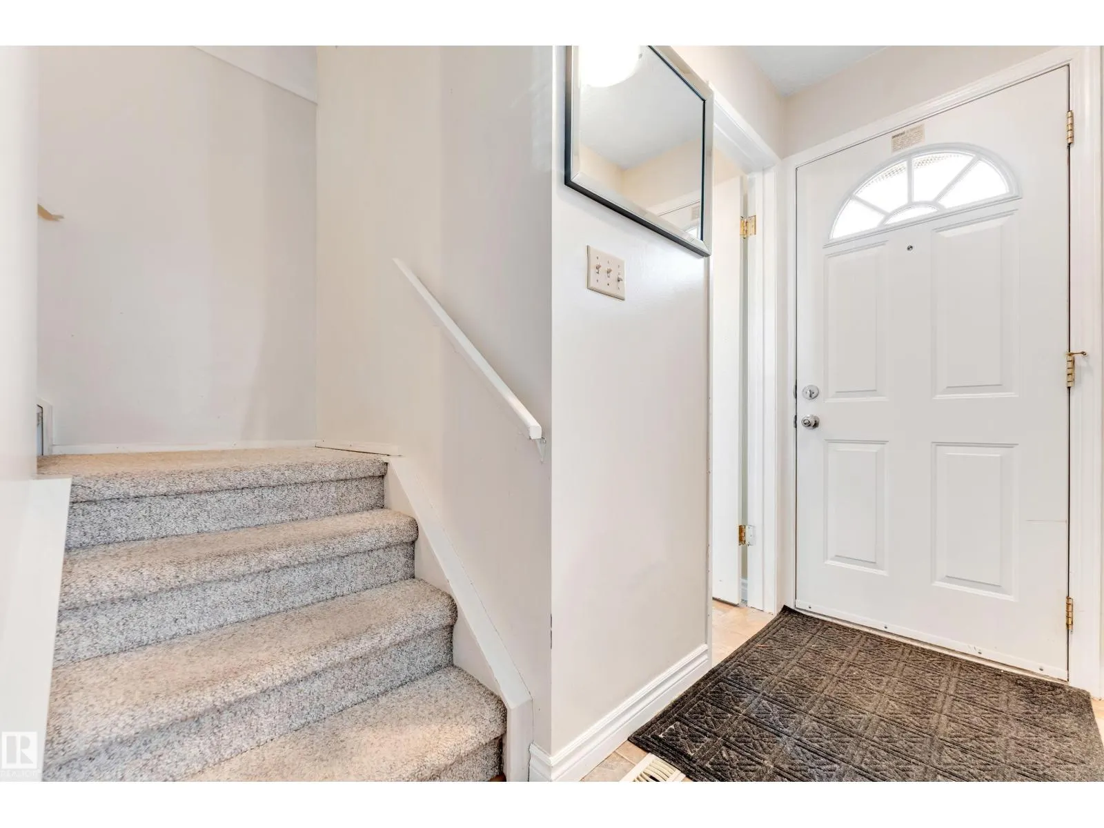 #49 1651 46 ST NW