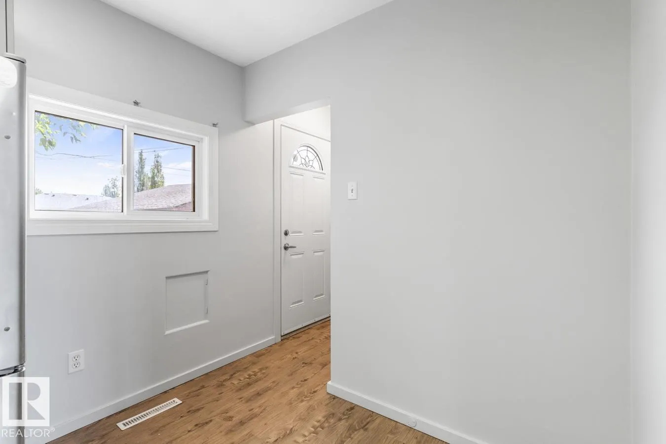 5403 106 AV NW