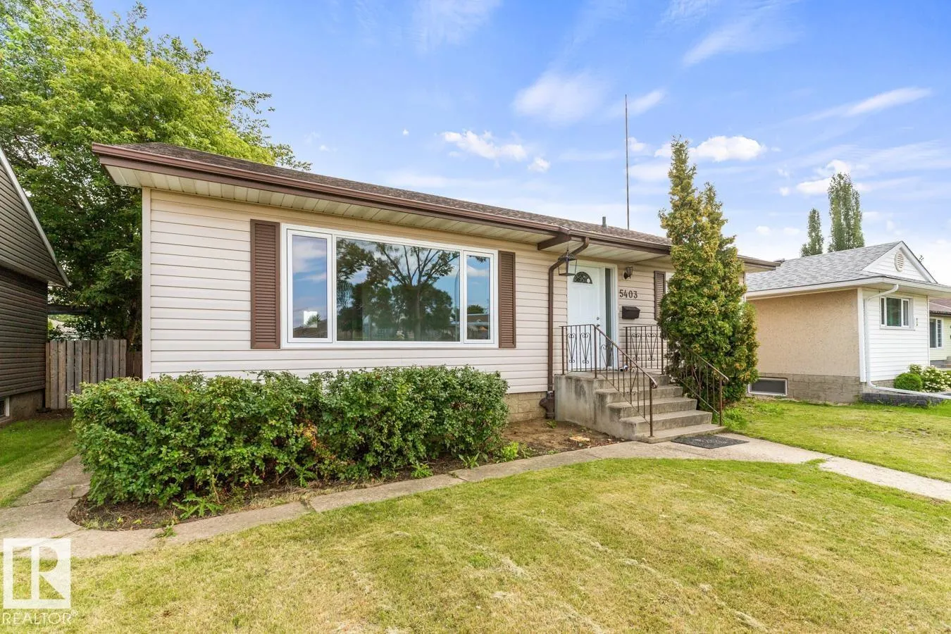 5403 106 AV NW